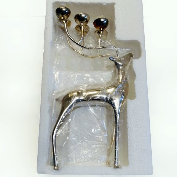 Bowring Silver Plated Reindeer Candle Holder & Candles-With Box - Picture 5 of 12